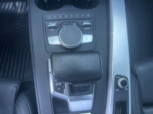 Used 2019 Audi A5 2.0T Premium Plus w/ Premium Plus AWD/4WD image 18