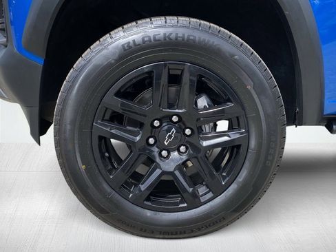 Used 2023 Chevrolet Colorado Trail Boss AWD/4WD image 14