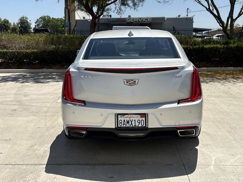 Used 2018 Cadillac XTS Luxury FWD image 4