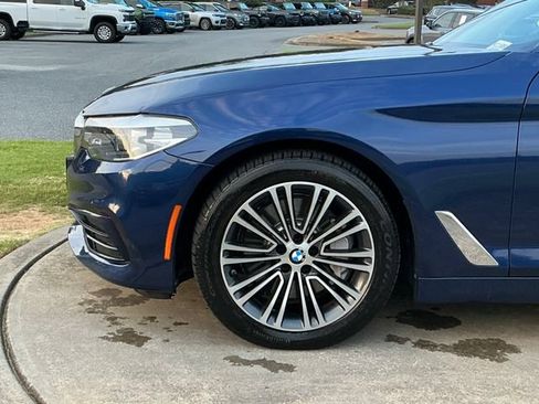 Used 2019 BMW 540i xDrive w/ Convenience Package AWD/4WD image 12