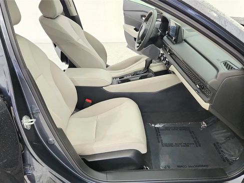 Used 2024 Honda Accord EX image 37