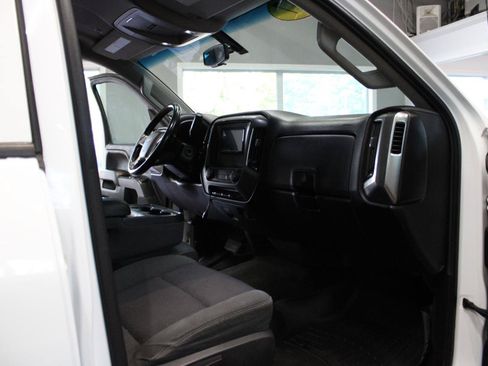 Used 2017 Chevrolet Silverado 2500 LT AWD/4WD image 19