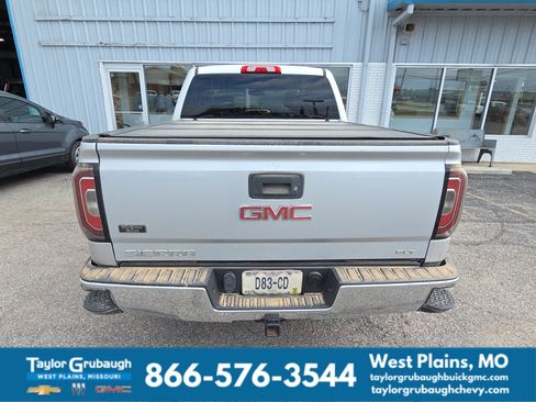 Used 2018 GMC Sierra 1500 SLT w/ SLT Premium Package AWD/4WD image 4