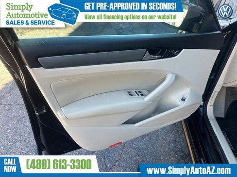 Used 2014 Volkswagen Passat TDI SE image 18