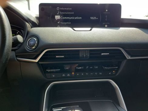 Certified 2025 MAZDA CX-70 Plug-In Hybrid w/ Premium Pkg AWD/4WD image 15
