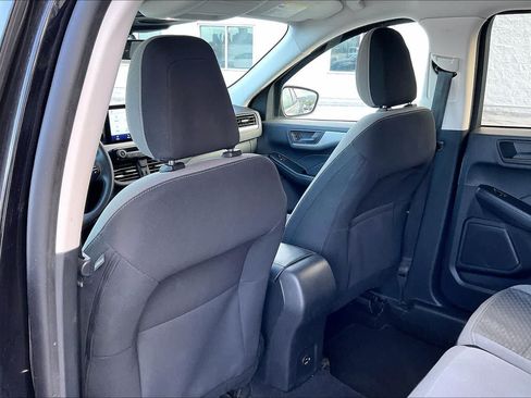 Used 2022 Ford Escape SE FWD image 12