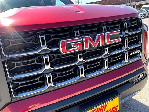 Used 2023 GMC Canyon AT4 AWD/4WD image 35