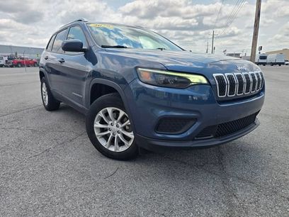 Used 2020 Jeep Cherokee Latitude w/ Cold Weather Group