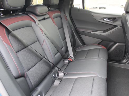 New 2026 Chevrolet Equinox RS FWD image 17