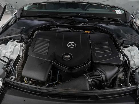 Used 2025 Mercedes-Benz C 300 Sedan image 30