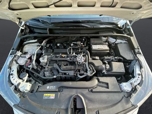 Used 2023 Toyota Corolla LE FWD image 31