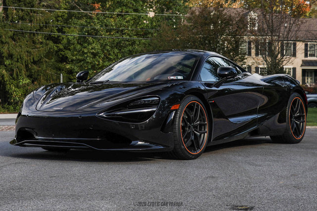 Used 2025 McLaren 750S RWD image 13
