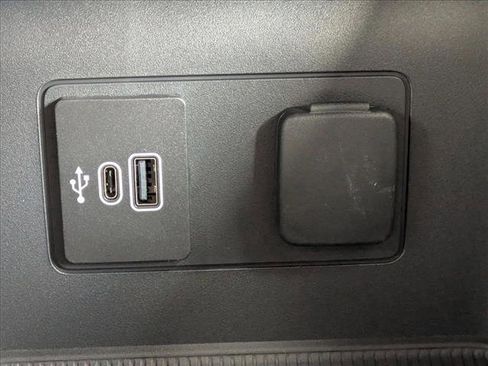 New 2026 Ford Explorer Active image 16