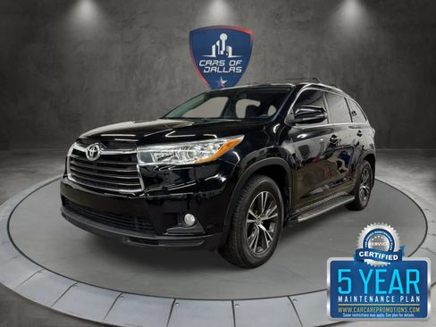 Used 2016 Toyota Highlander XLE FWD image 1