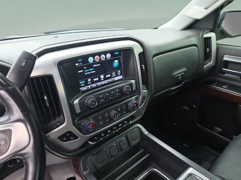 Used 2018 GMC Sierra 1500 SLT AWD/4WD image 16