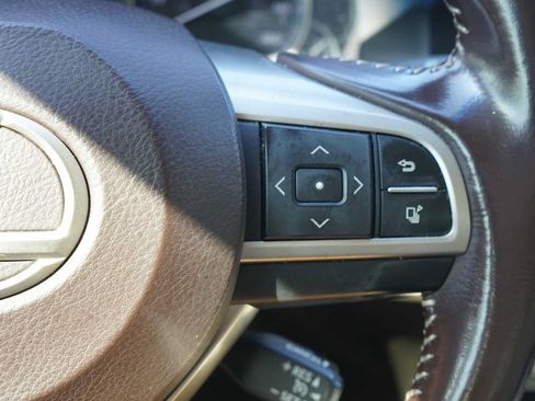 Used 2016 Lexus ES 300h w/ Premium Package w/Wood Trim FWD image 14