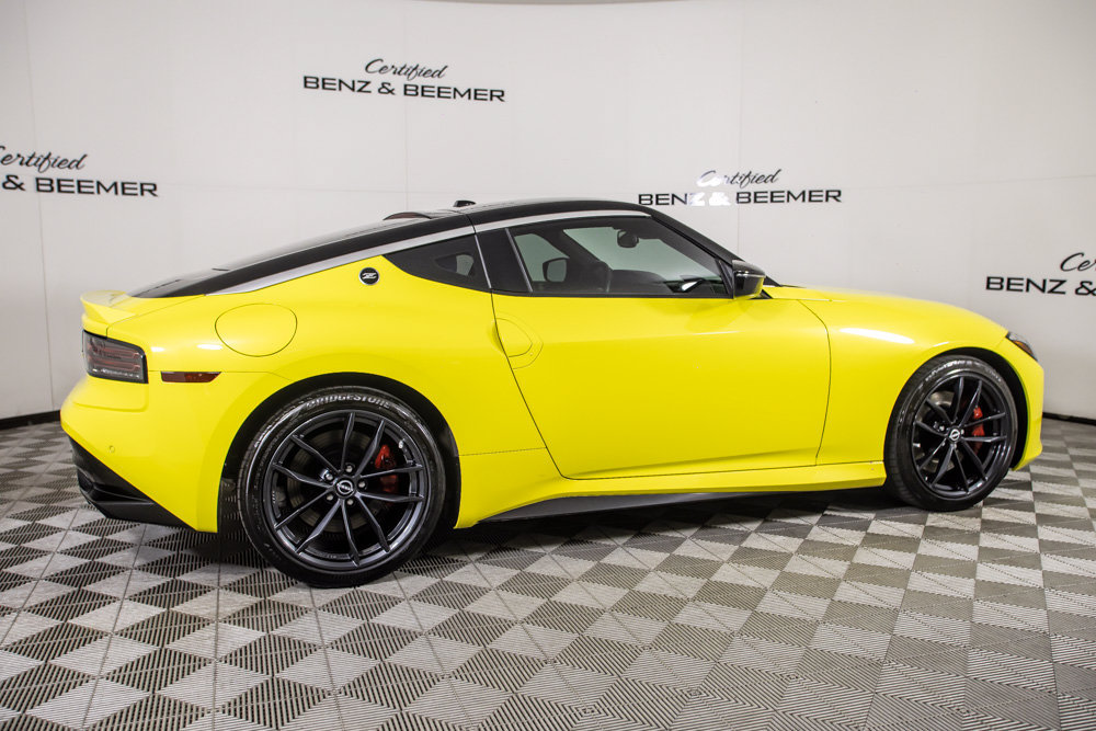 Used 2024 Nissan Z Performance w/ Floor Mat Package RWD image 4