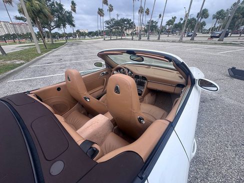 Used 2006 Porsche 911 Carrera S RWD image 43