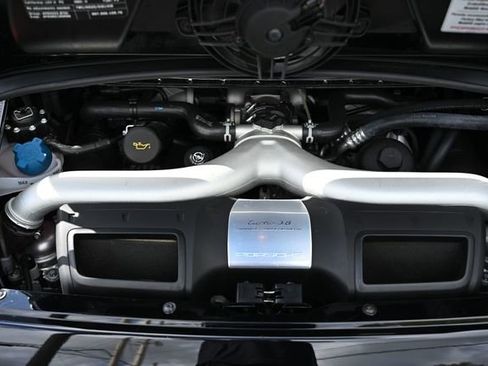 Used 2010 Porsche 911 Turbo image 39