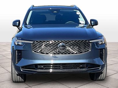 Used 2025 Volvo XC90 B6 Core w/ Protection Package Premier