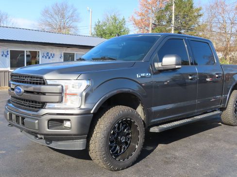 Used 2019 Ford F150 Lariat w/ Equipment Group 502A Luxury image 10