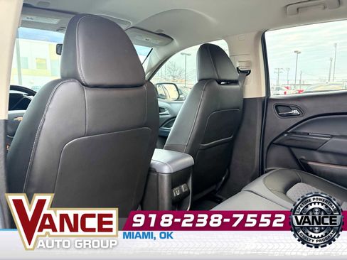 Used 2021 Chevrolet Colorado Z71 image 16