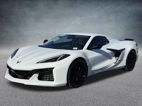 Used 2024 Chevrolet Corvette Z06 w/ Stealth Interior Trim Package image 8