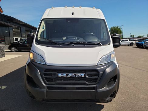 Used 2024 RAM ProMaster 2500 w/ Power Group FWD image 2