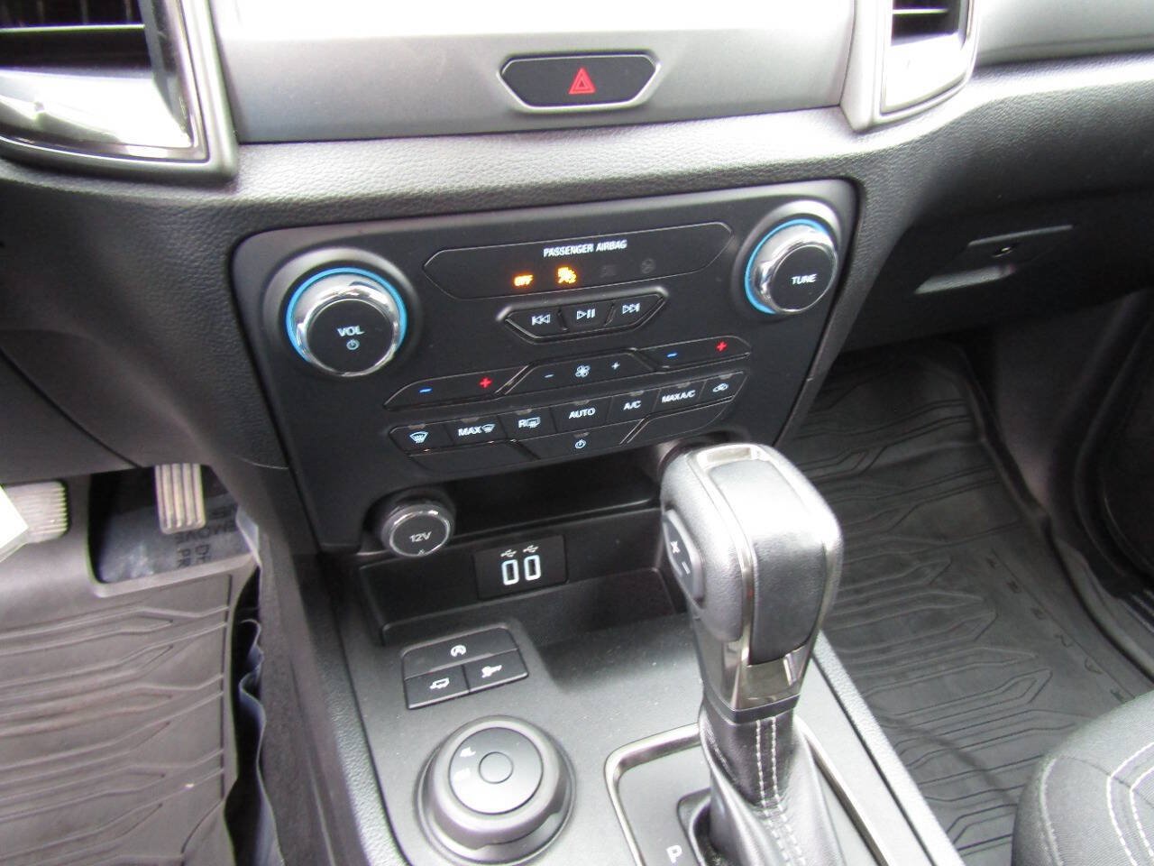 Used 2020 Ford Ranger XLT w/ Equipment Group 301A Mid AWD/4WD image 16