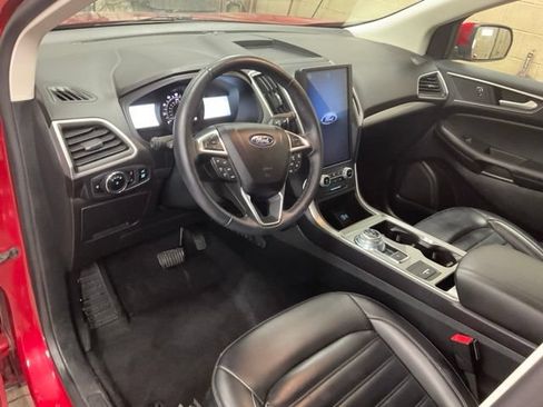 Used 2023 Ford Edge SEL w/ Convenience Package AWD/4WD image 6
