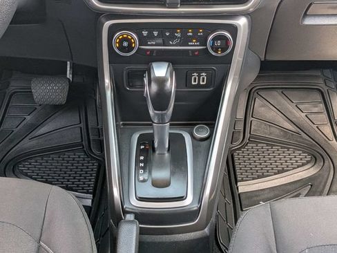 Used 2021 Ford EcoSport SE w/ SE Convenience Package FWD image 19