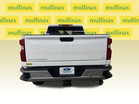 Used 2025 Chevrolet Silverado 2500 LT w/ Convenience Package AWD/4WD image 7