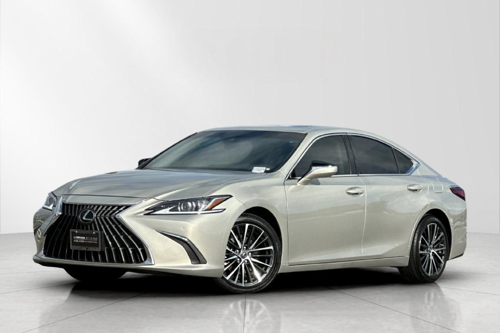 Certified 2024 Lexus ES 350 w/ Premium Package FWD image 2