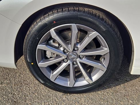 Certified 2024 Acura Integra image 9