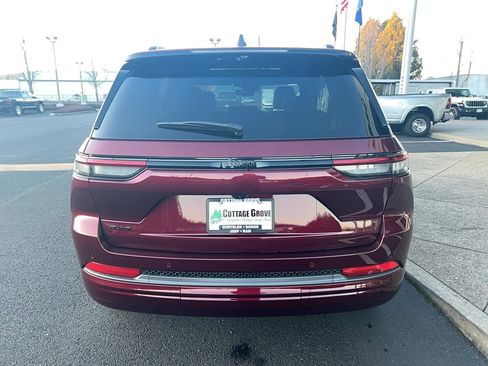 New 2026 Jeep Grand Cherokee Limited image 10