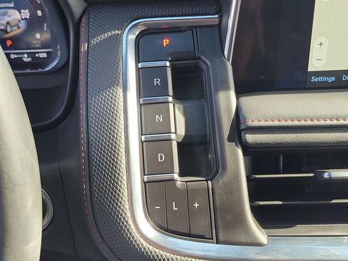 Certified 2024 Chevrolet Tahoe RST image 10