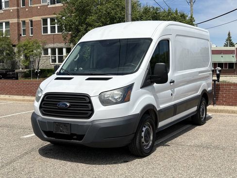 Used 2015 Ford Transit 150 130 Medium Roof RWD image 5