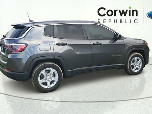 Used 2022 Jeep Compass Sport FWD image 8