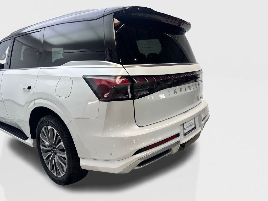 Used 2025 INFINITI QX80 Luxe AWD/4WD image 19