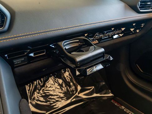 Used 2023 Lamborghini Huracan EVO RWD image 52