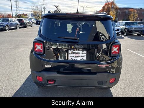 Used 2015 Jeep Renegade Trailhawk w/ Popular Equipment Group image 6