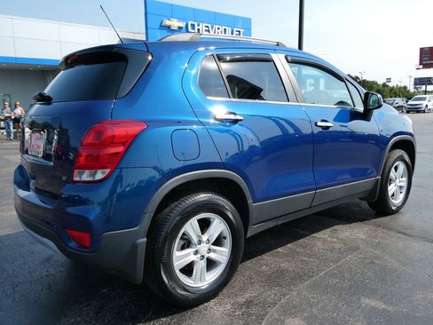 Certified 2019 Chevrolet Trax LT w/ LT Convenience Package AWD/4WD image 5