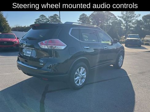 Used 2014 Nissan Rogue SV image 7