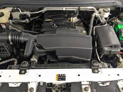Used 2018 Chevrolet Colorado W/T w/ WT Convenience Package RWD image 31