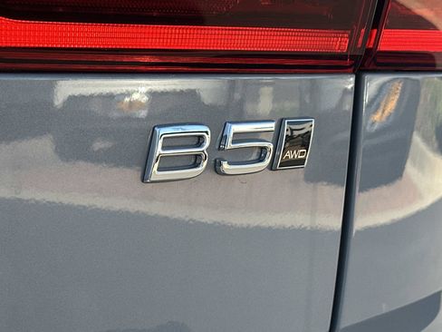 New 2026 Volvo XC60 B5 Ultra w/ Climate Package image 22