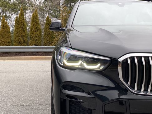 Used 2023 BMW X5 xDrive40i w/ M Sport Package image 47