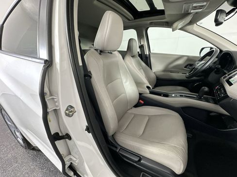 Used 2019 Honda HR-V EX-L image 26