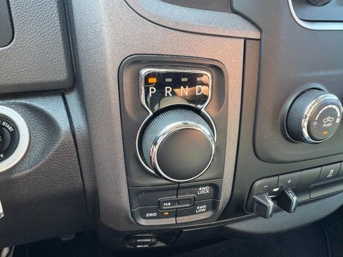 Used 2019 RAM 1500 Express w/ Express Value Package AWD/4WD image 20