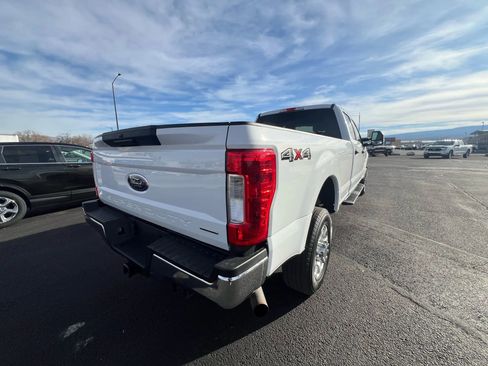 Used 2017 Ford F350 XLT image 6