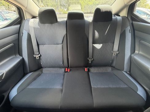 Used 2025 Nissan Versa SV FWD image 36